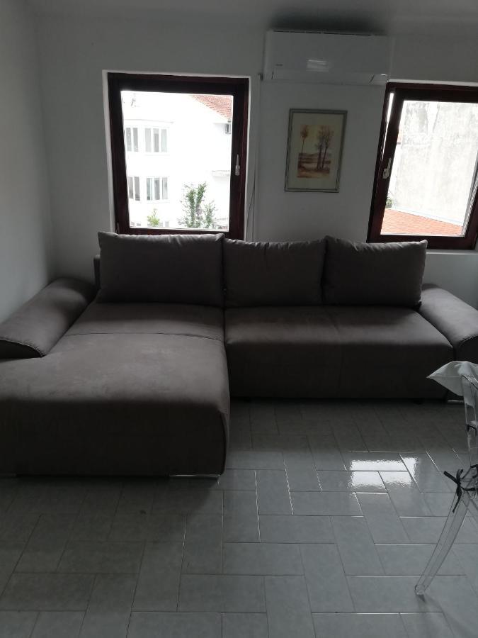 Apartmani Bono Primosten Ngoại thất bức ảnh