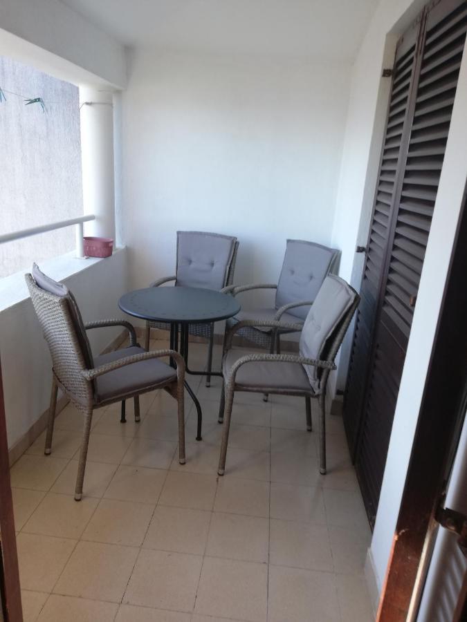 Apartmani Bono Primosten Ngoại thất bức ảnh